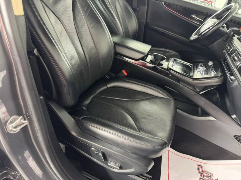 2021 Lincoln Nautilus Reserve