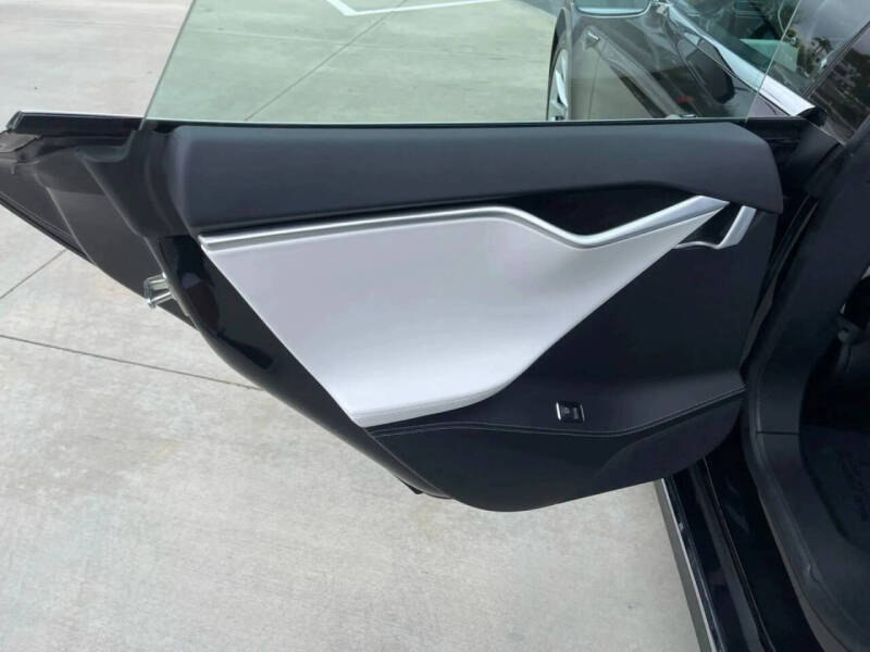 2017 Tesla Model S 75