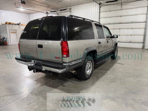 1999 GMC Suburban