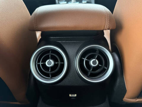 2019 Alfa Romeo Giulia Sport