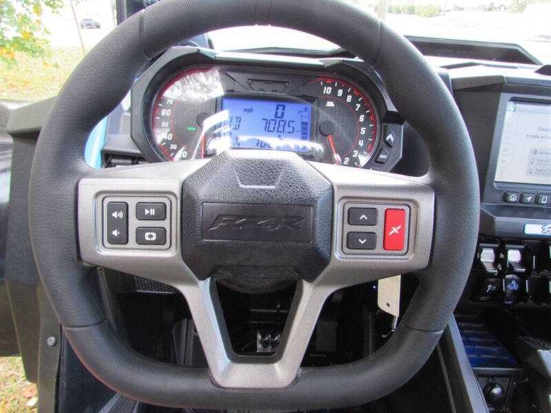 2023 Polaris RZR Pro R