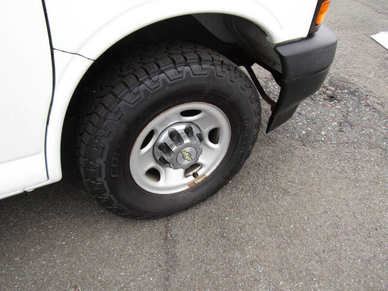 2020 Chevrolet Express 2500