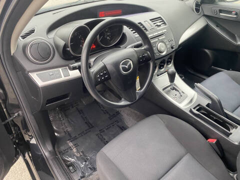 2010 Mazda MAZDA3 i Touring