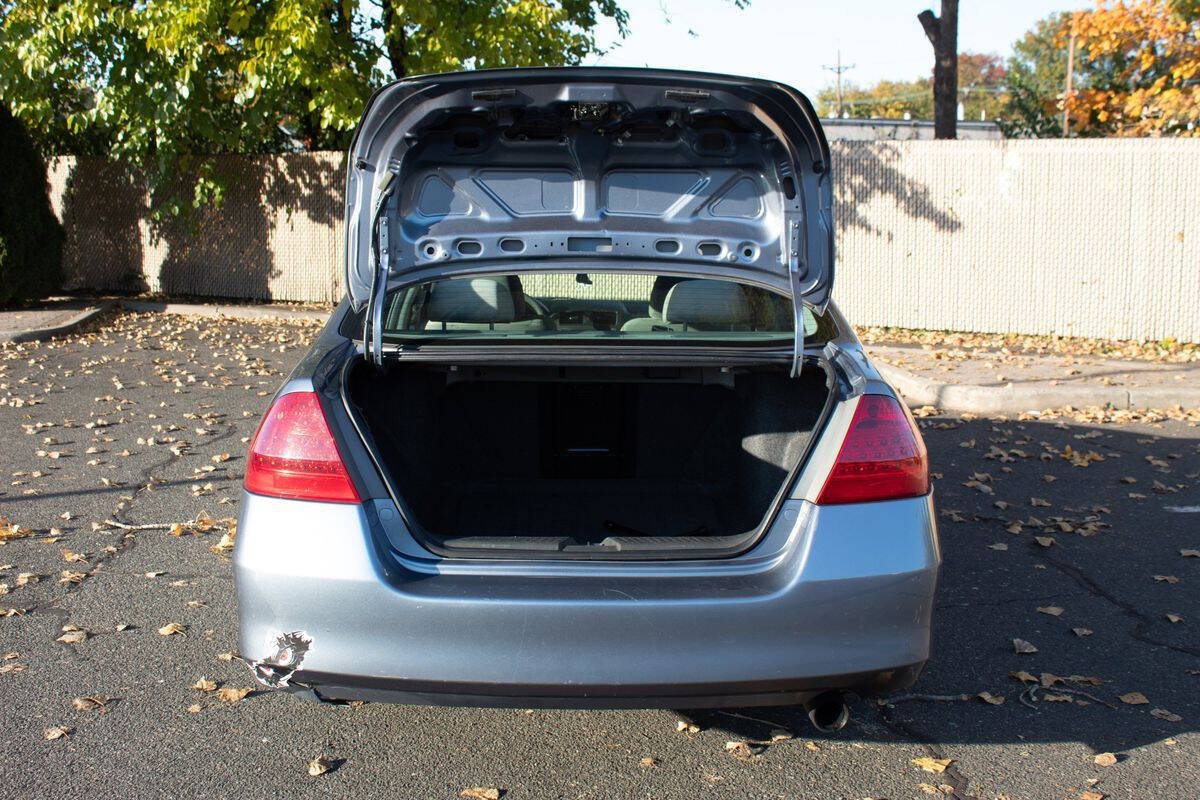 2007 Honda Accord for sale at Vrbo Motors in Linden, NJ