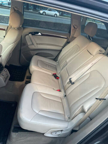 2011 Audi Q7 3.0T quattro Premium Plus