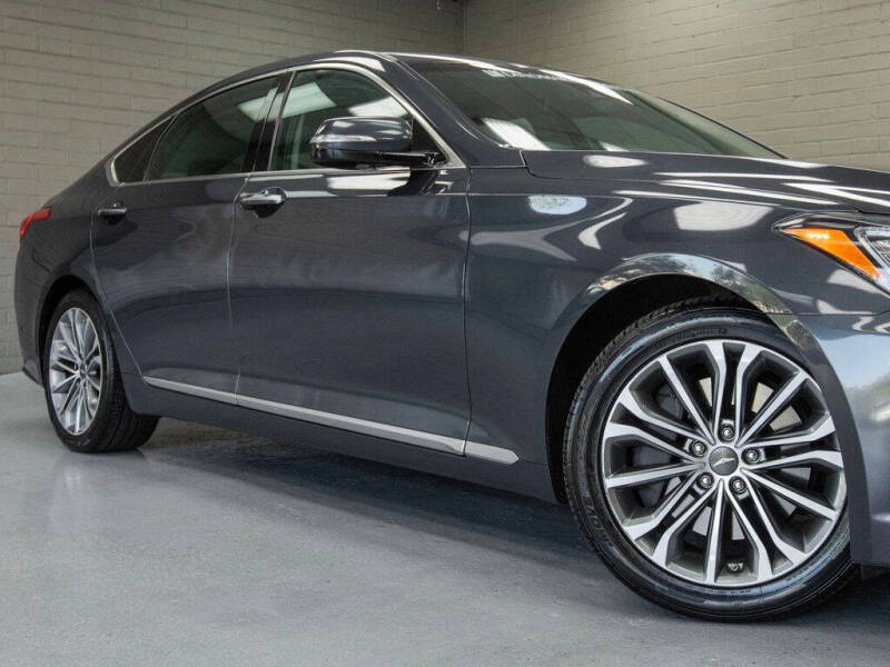 2017 Genesis G80