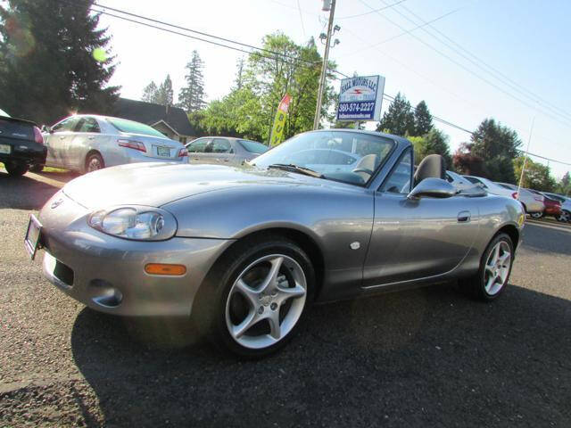 2003 Mazda MX-5 Miata for sale at Hall Motors LLC in Vancouver WA