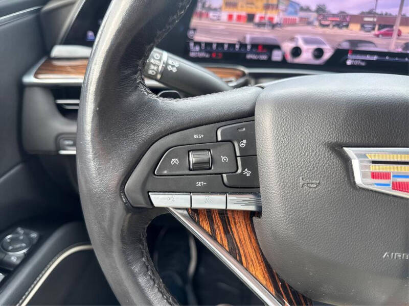 2023 Cadillac Escalade Luxury