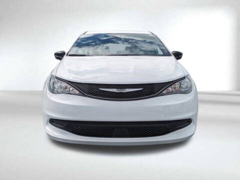 2026 Chrysler Voyager LX