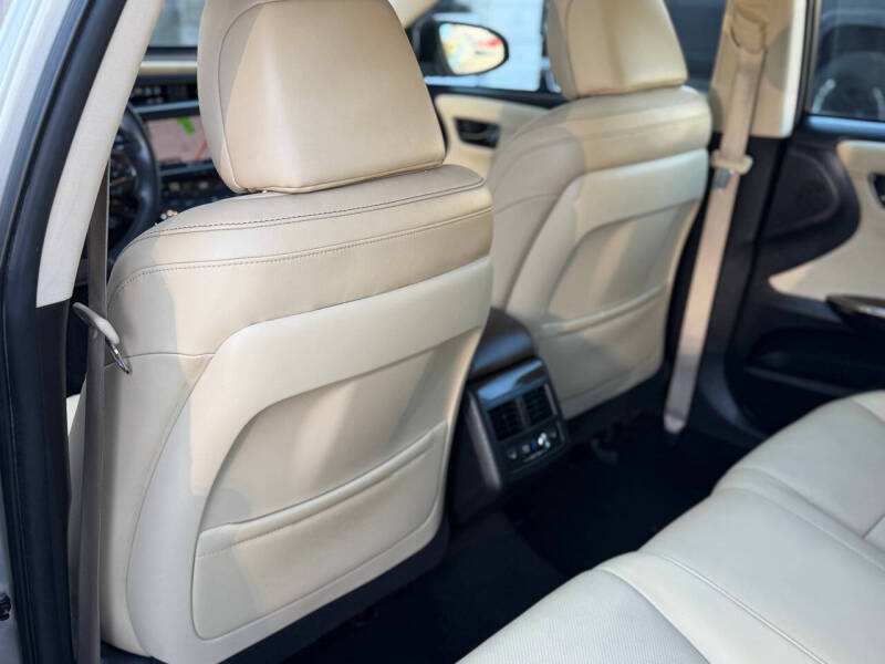 2014 Toyota Avalon Limited