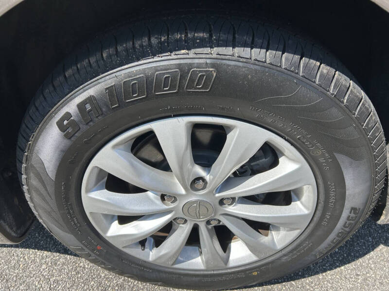 2017 Chrysler Pacifica Touring-L