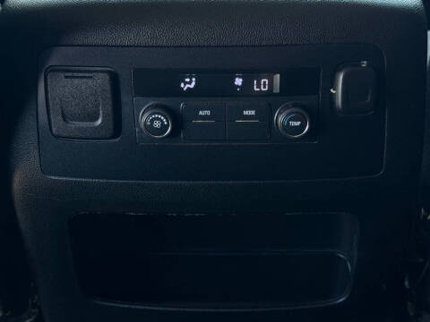 2017 GMC Yukon SLE