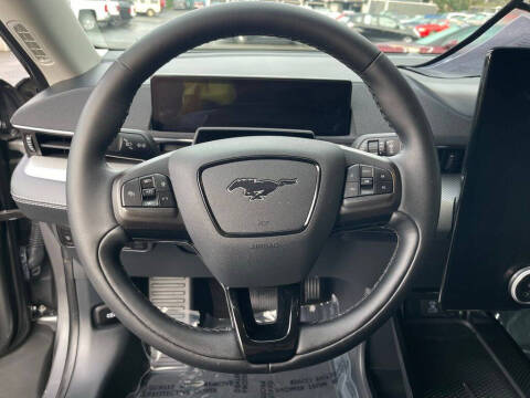 2023 Ford Mustang Mach-E Select