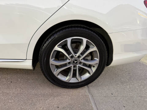 2018 Mercedes-Benz C-Class C 300