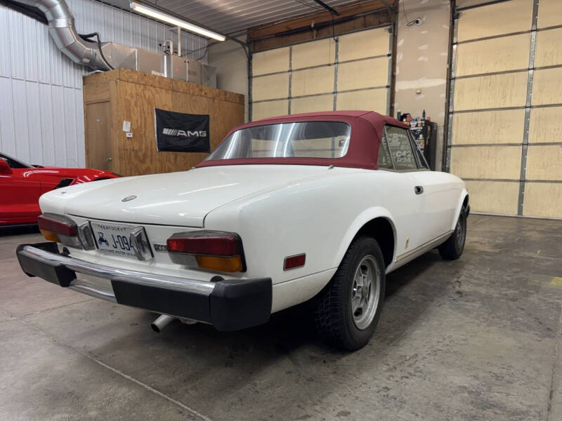 1980 FIAT 124 Spider