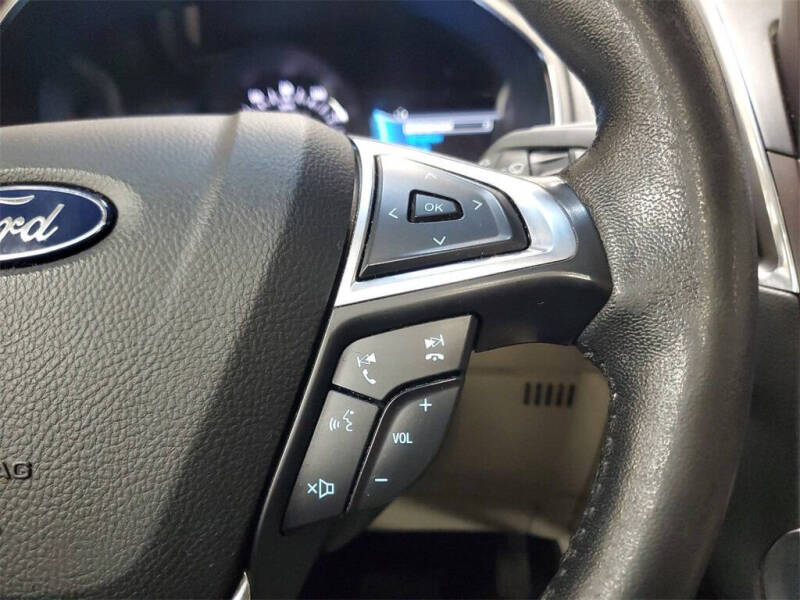 2021 Ford Edge Titanium