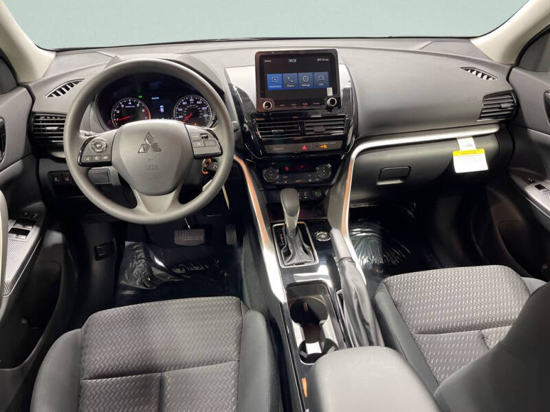 2026 Mitsubishi Eclipse Cross ES