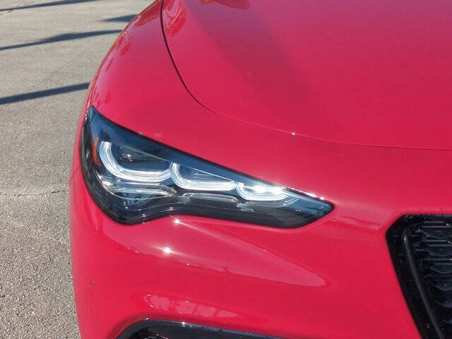 2025 Alfa Romeo Stelvio