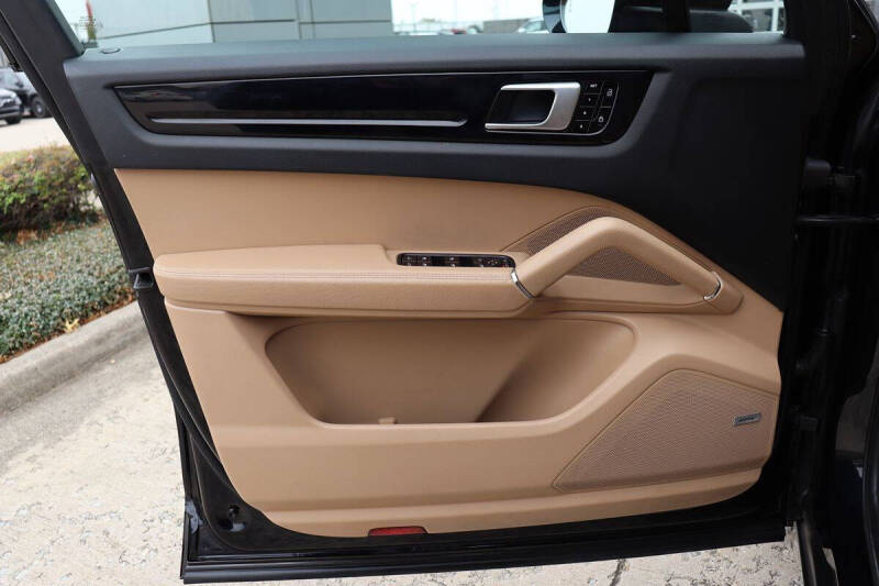 2020 Porsche Cayenne