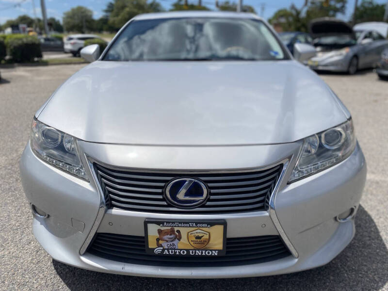 2013 Lexus ES 300h