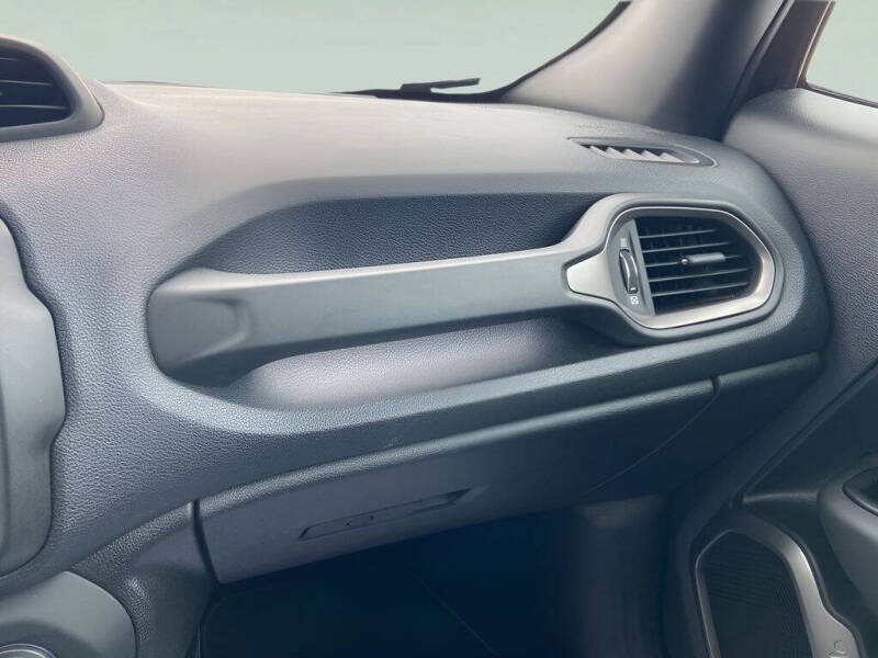 2020 Jeep Renegade Altitude