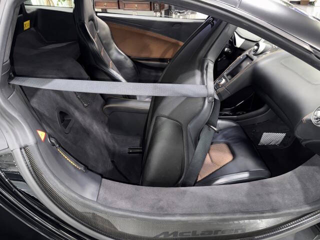 2015 McLaren 650S Coupe