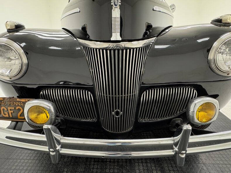 1941 Ford Tudor