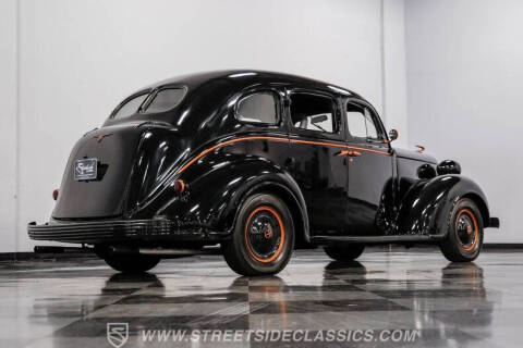 1937 Chrysler Desoto