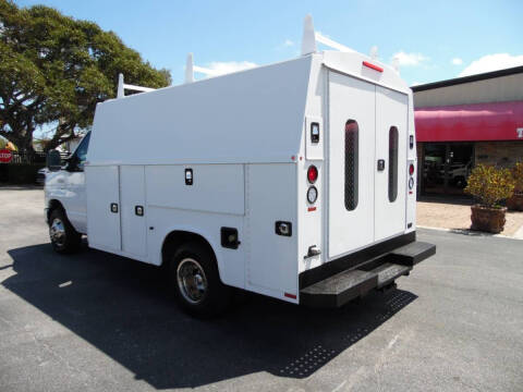 2015 Ford E-350