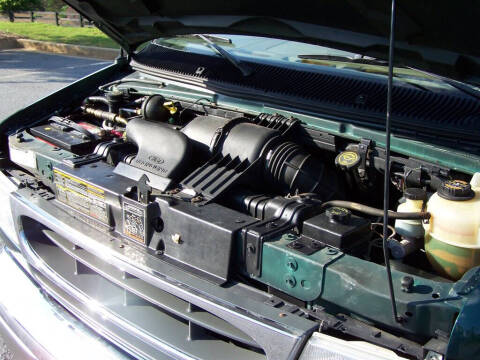 2000 Ford E-Series E-150