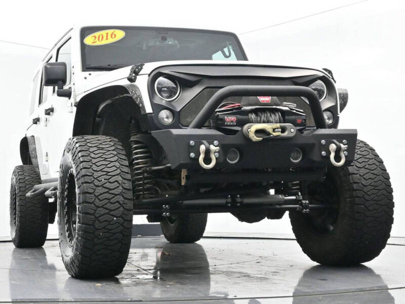 2016 Jeep Wrangler Unlimited Sahara