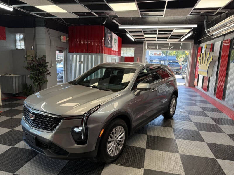 2024 Cadillac XT4 Luxury