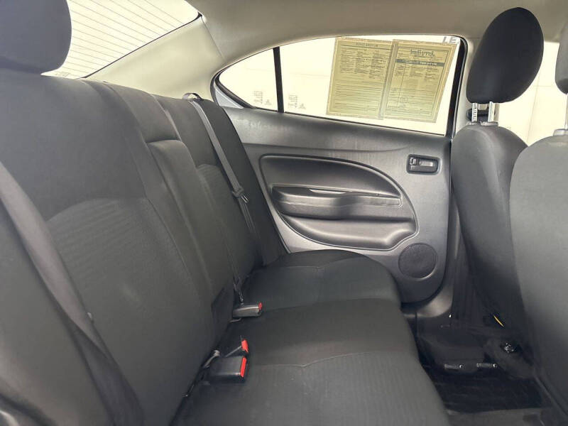 2024 Mitsubishi Mirage G4 ES