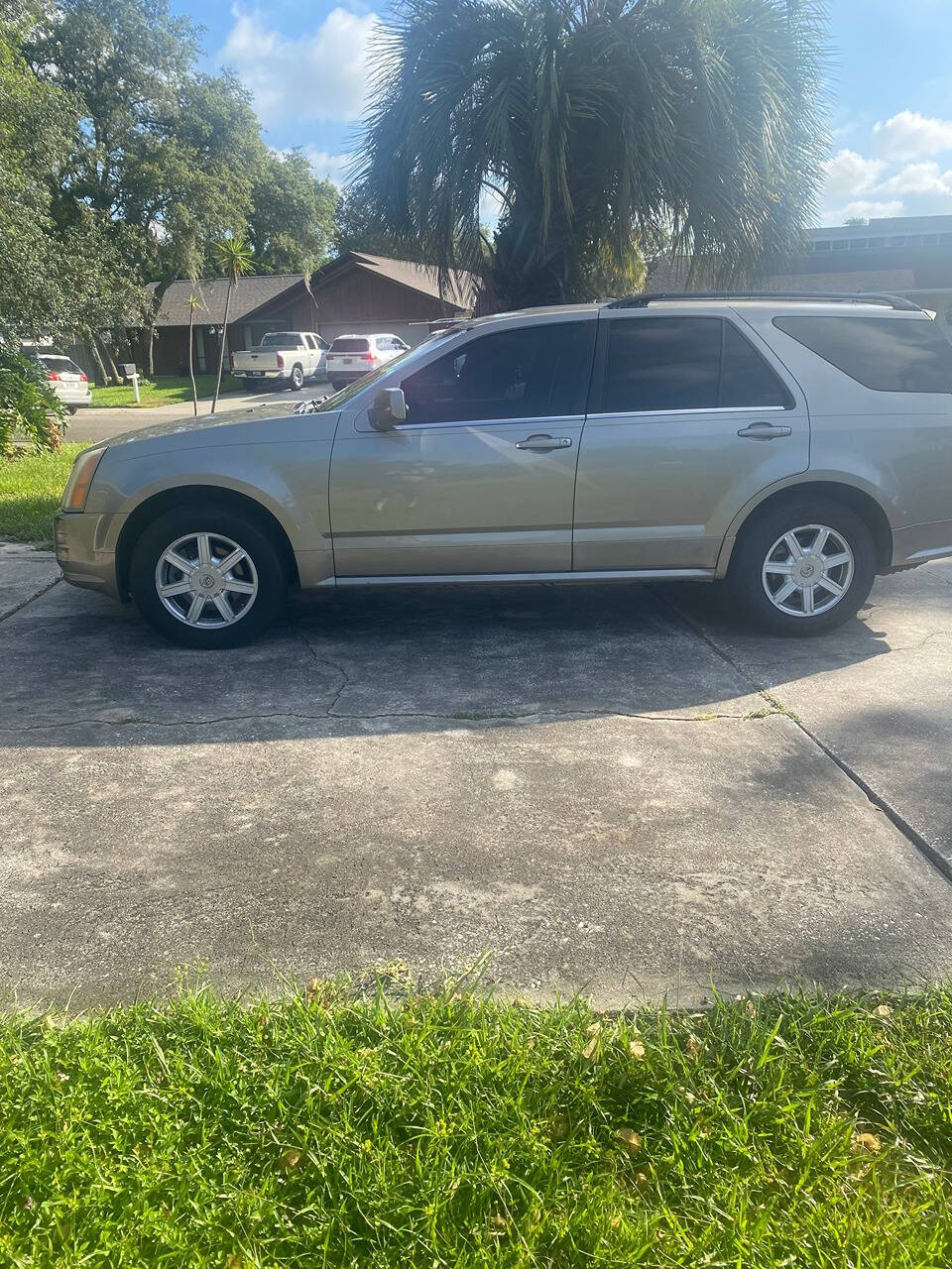 2004 Cadillac SRX for sale at AFFORDABLE IMPORT AUTO INC in Longwood, FL