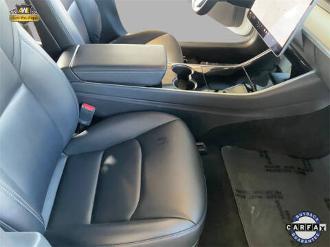 2019 Tesla Model 3 Mid Range