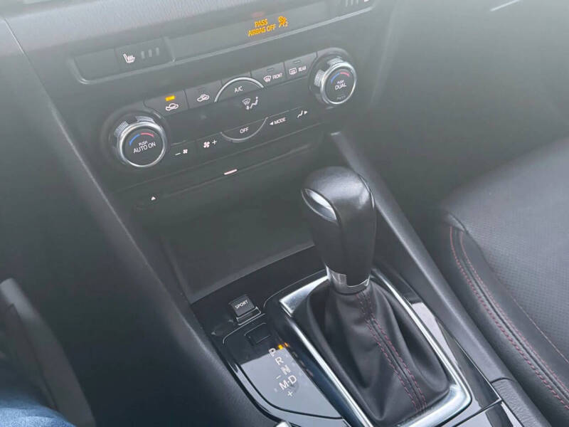 2014 Mazda MAZDA3 s Grand Touring