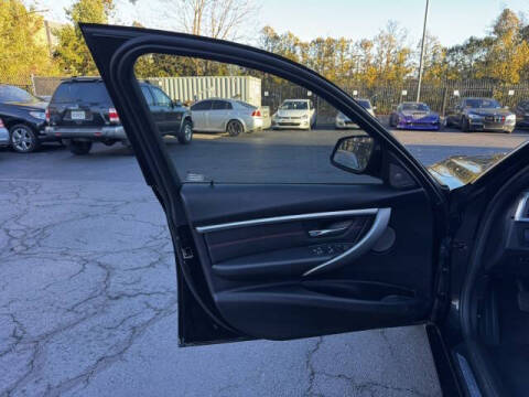 2018 BMW 3 Series 330i