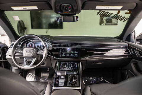 2021 Audi Q8 quattro Prestige 55 TFSI
