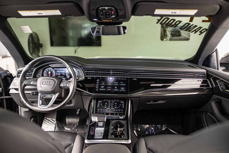 2021 Audi Q8 quattro Prestige 55 TFSI