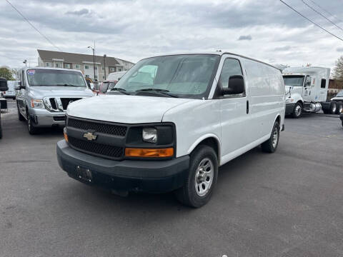 2014 Chevrolet Express for sale at Connect Truck and Van Center in Indianapolis IN
