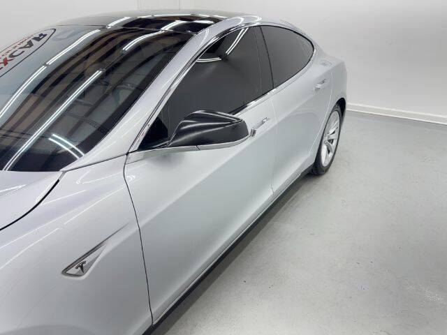 2015 Tesla Model S