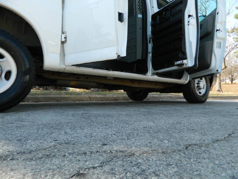 2017 Chevrolet Express 2500