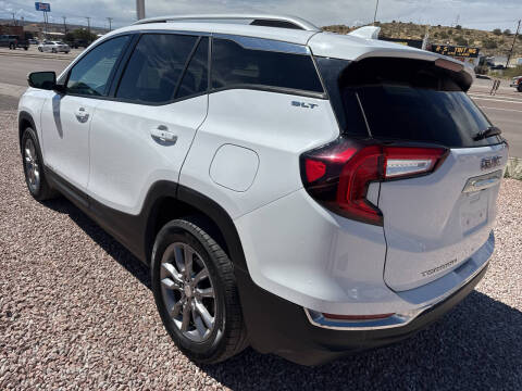 2022 GMC Terrain SLT