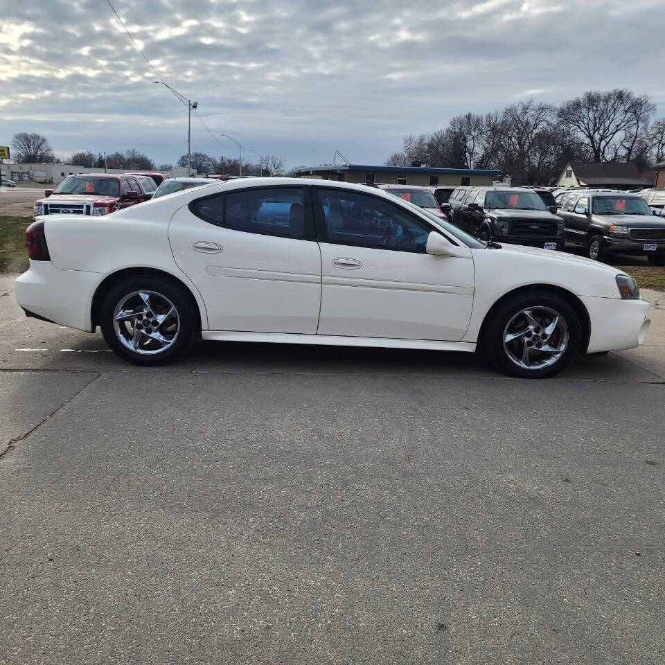 2004 Pontiac Grand Prix for sale at Dakota Auto Inc in Dakota City, NE