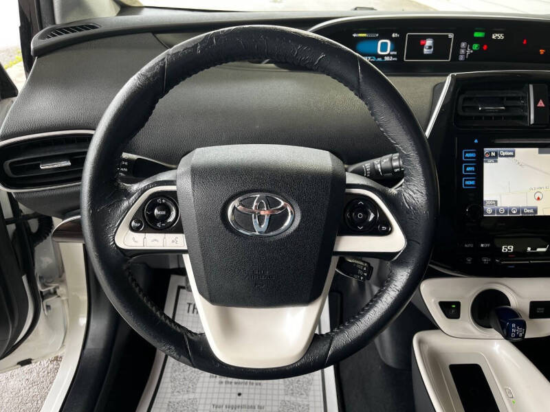 2016 Toyota Prius Three