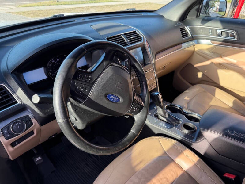 2017 Ford Explorer Limited