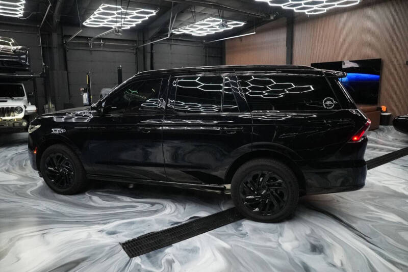 2025 Lincoln Navigator Reserve