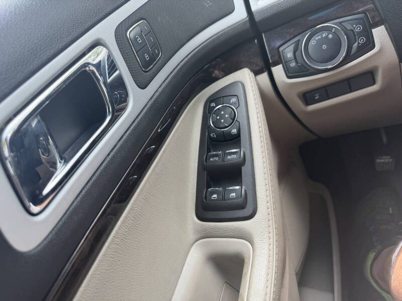 2011 Ford Explorer Limited