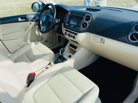 2014 Volkswagen Tiguan SEL 4Motion