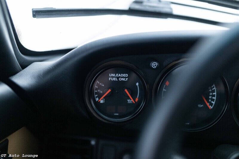 1996 Porsche 911 74